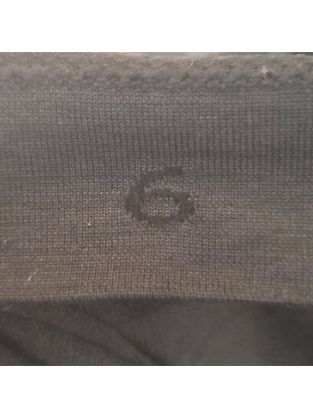 Lululemon Black Seamless Long Sleeve Compression Top Thumbholes Athletic Activew - Picture 9 of 10